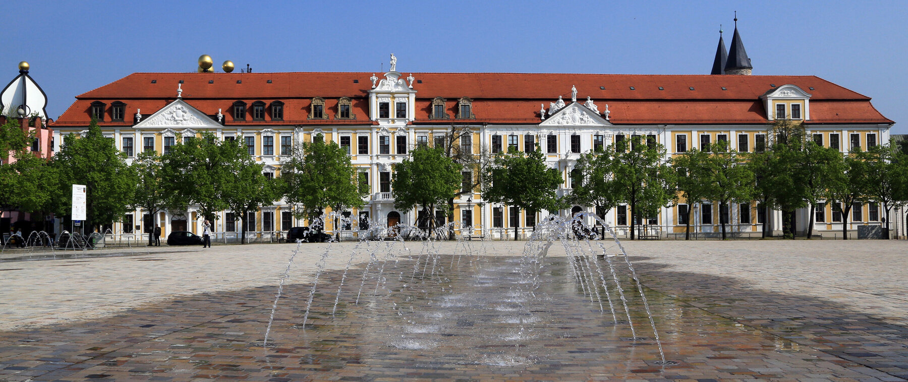575735-flexible-1900.jpg Landtag Sachsen-Anhalt