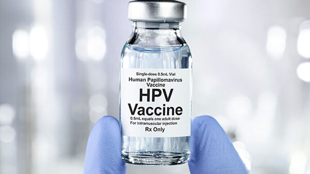 Die HPV-Impfung wird von der Ständigen Impfkommission des Robert Koch-Instituts gleichermaßen für Mädchen und Jungen empfohlenen.