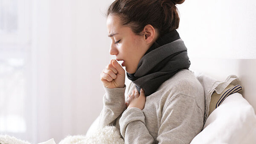 Das Zi wertet die Daten der Strukturierten medizinischen Ersteinschätzung in Deutschland über die Patientenservicenummer 116117 regelmäßig aus. Respiratorische Atemwegerkrankungen sind demnach bereits Ende November auf dem höchsten Stand seit zwölf