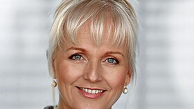 Dr. Angelika Brandl-Riedel, Schatzmeisterin DÄB